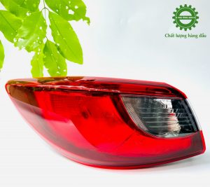 Đèn Hậu Ngoài M2 Sedan