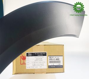Lườn Thựa Vè Sau Trái Mazda CX30 2021+