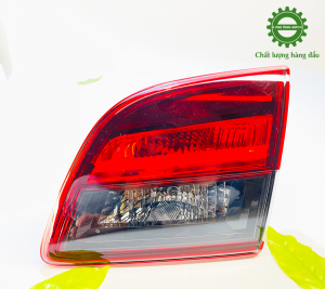 Đèn Hậu Trong, Bên Phải Mazda CX9 2013