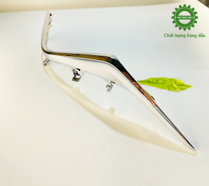 Nẹp Mạ Ca Lăng Bên Phải Mazda 3 2015 Sedan