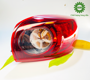 Đèn Hậu Ngoài, Bên Phải Mazda 3 2015 Hatback
