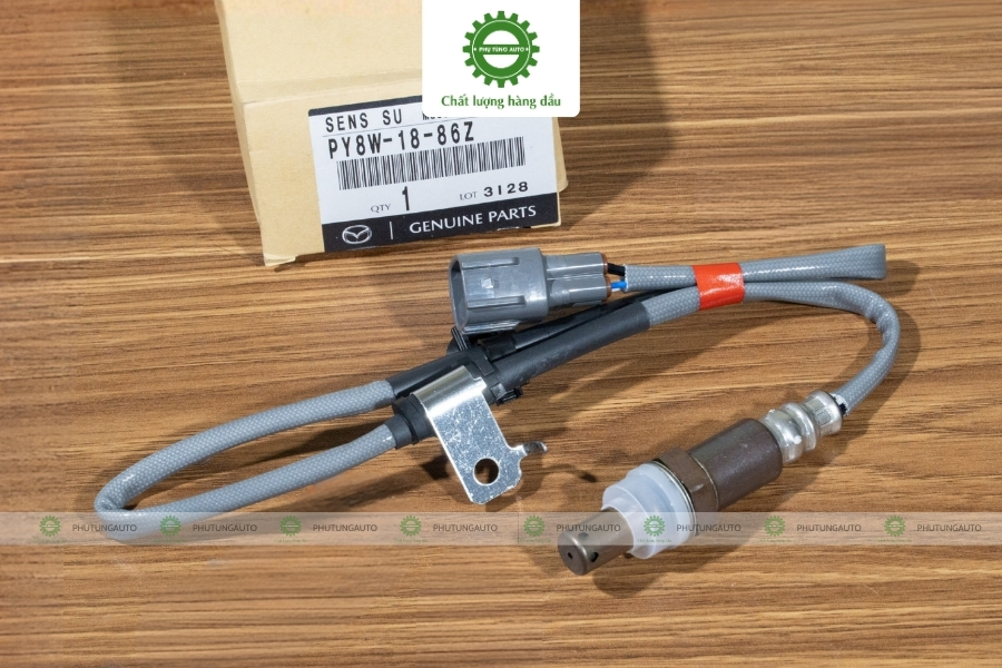 CẢM BIẾN OXY SAU BỘ TRUNG HOÀ KHÍ THẢI MAZDA CX-5 (2017)