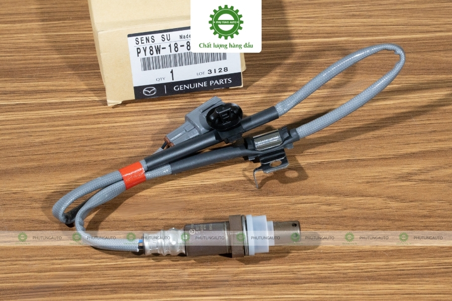 CẢM BIẾN OXY SAU BỘ TRUNG HOÀ KHÍ THẢI MAZDA CX-5 (2017)