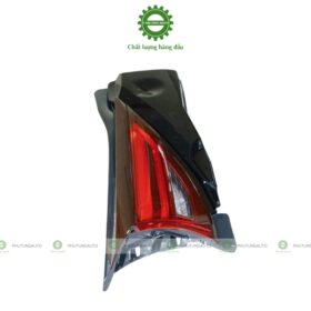 ĐÈN SAU, BÊN TRONG, TRÁI MAZDA CX-5 (2017)